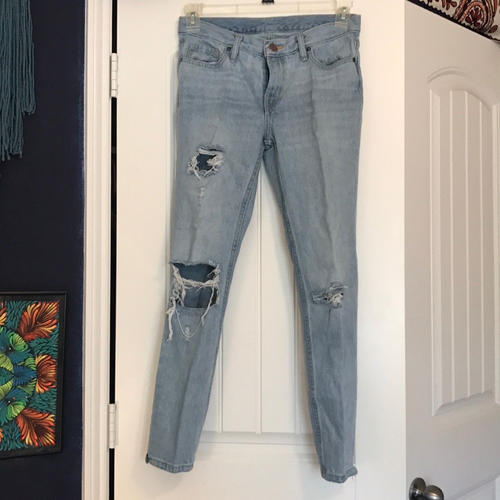 BDG Distressed BF jeans
